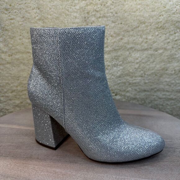 Madden Girl Silver Fab Womens Size 8.5 Boots Glitter Block Heel Almond Toe New - Picture 6 of 10